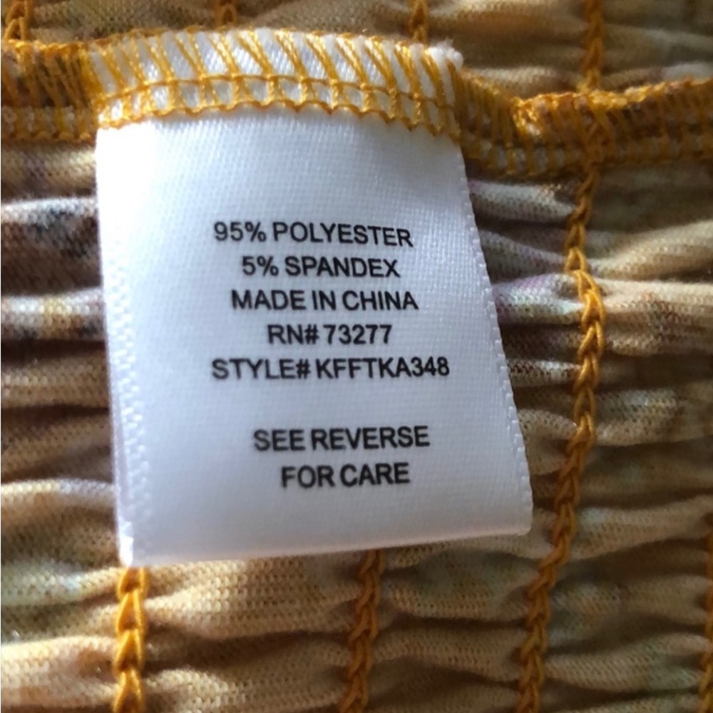 Love Fire size XXL yellow print off Shoulder NWT - Picture 7 of 8